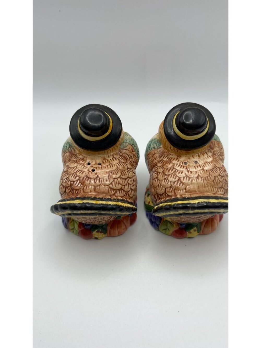 Thanksgiving Turkey Salt & Pepper Shaker Set Pilgrim Hat Ceramic Vintage Fall De - Picture 2 of 5